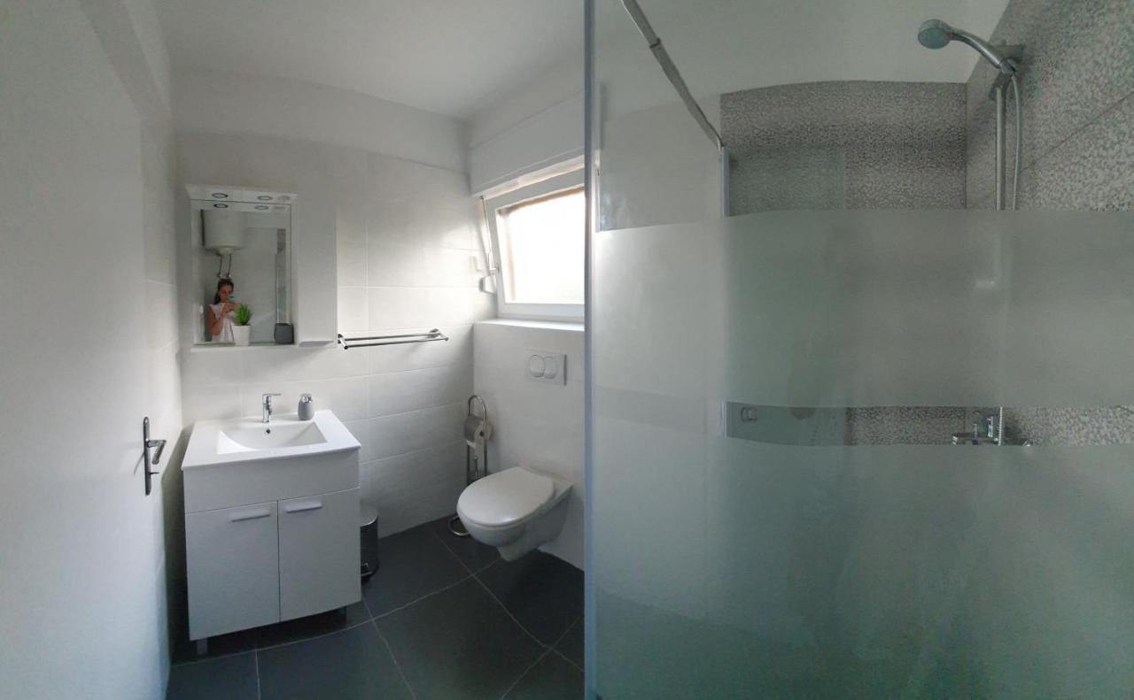 Apartments Grskovic G. Setaliste Šilo Kültér fotó