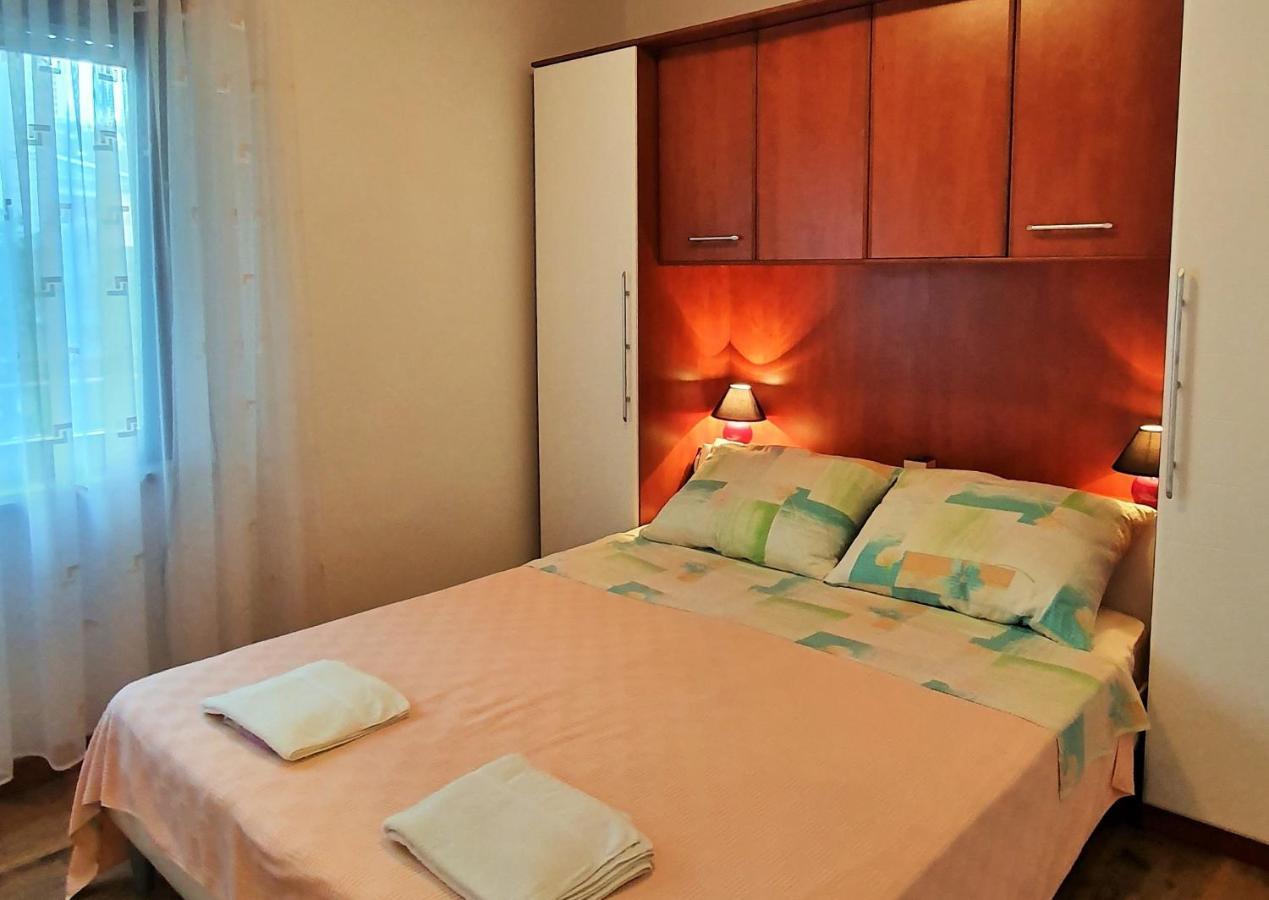 Apartments Grskovic G. Setaliste Šilo Kültér fotó